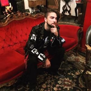 Meet your Posher, Steven